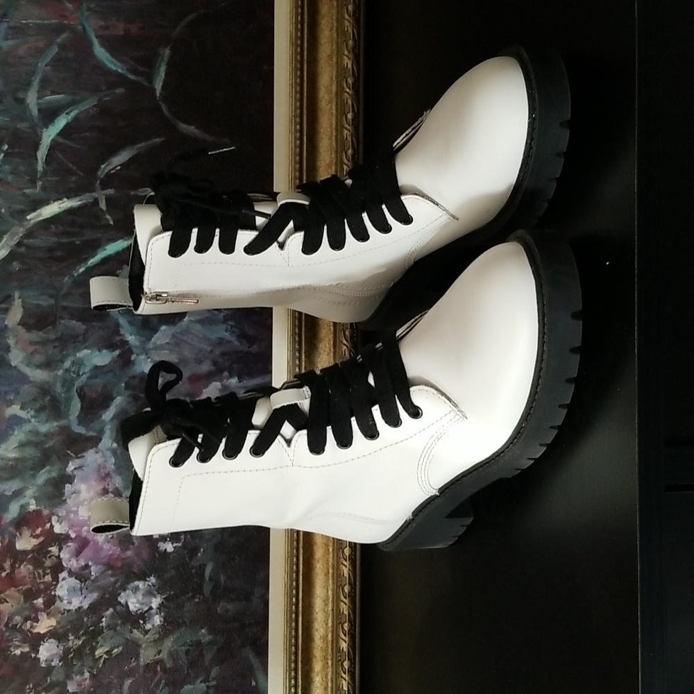 Steve Madden Checker Combat Boot Sz 7